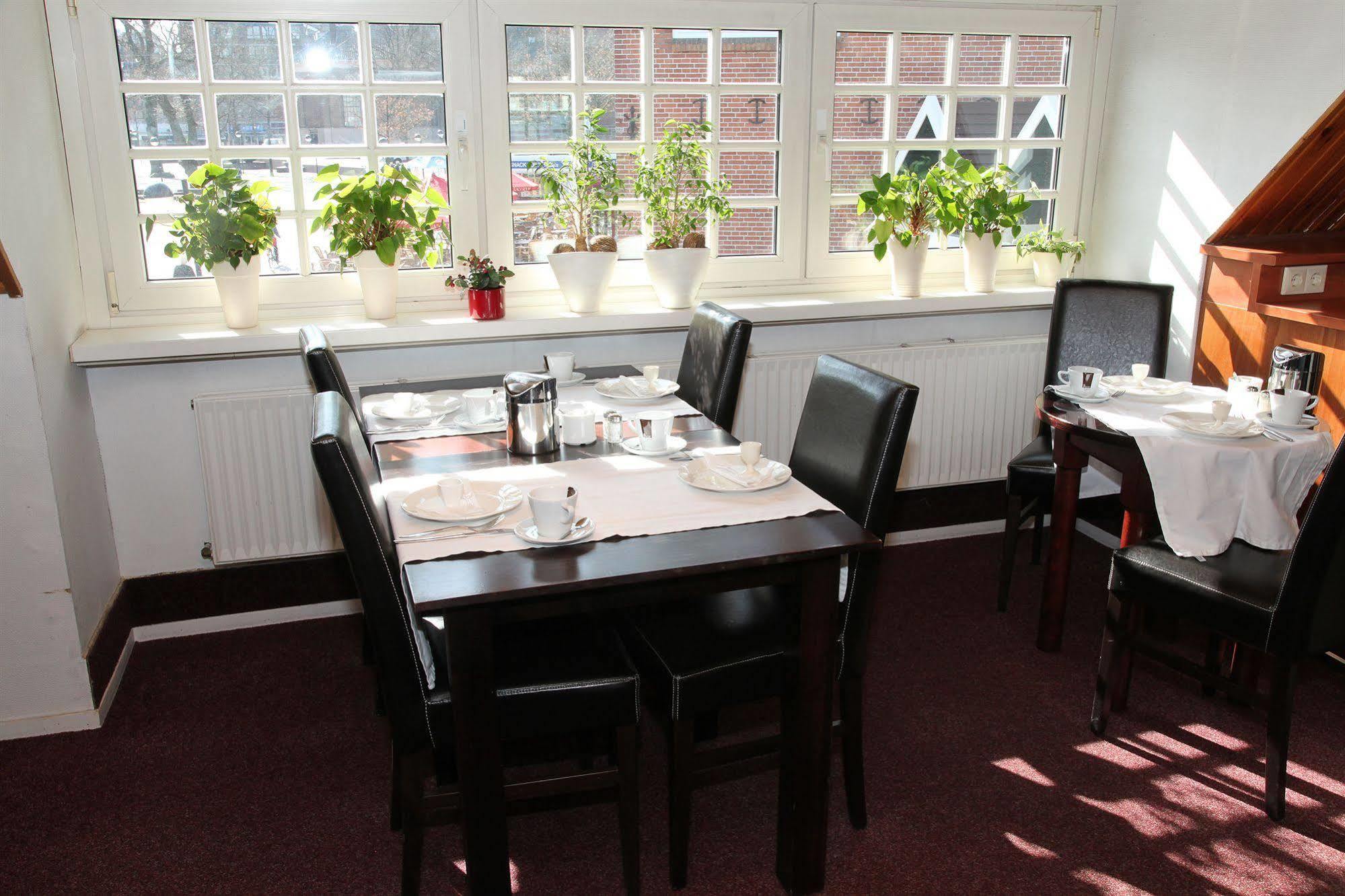 Stads Hotel Boerland 엠멘 외부 사진